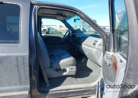 2004 Ford F-250 Lariat/Xl/Xlt из США, поврежденный, VIN 1FTNW21P94EB74993